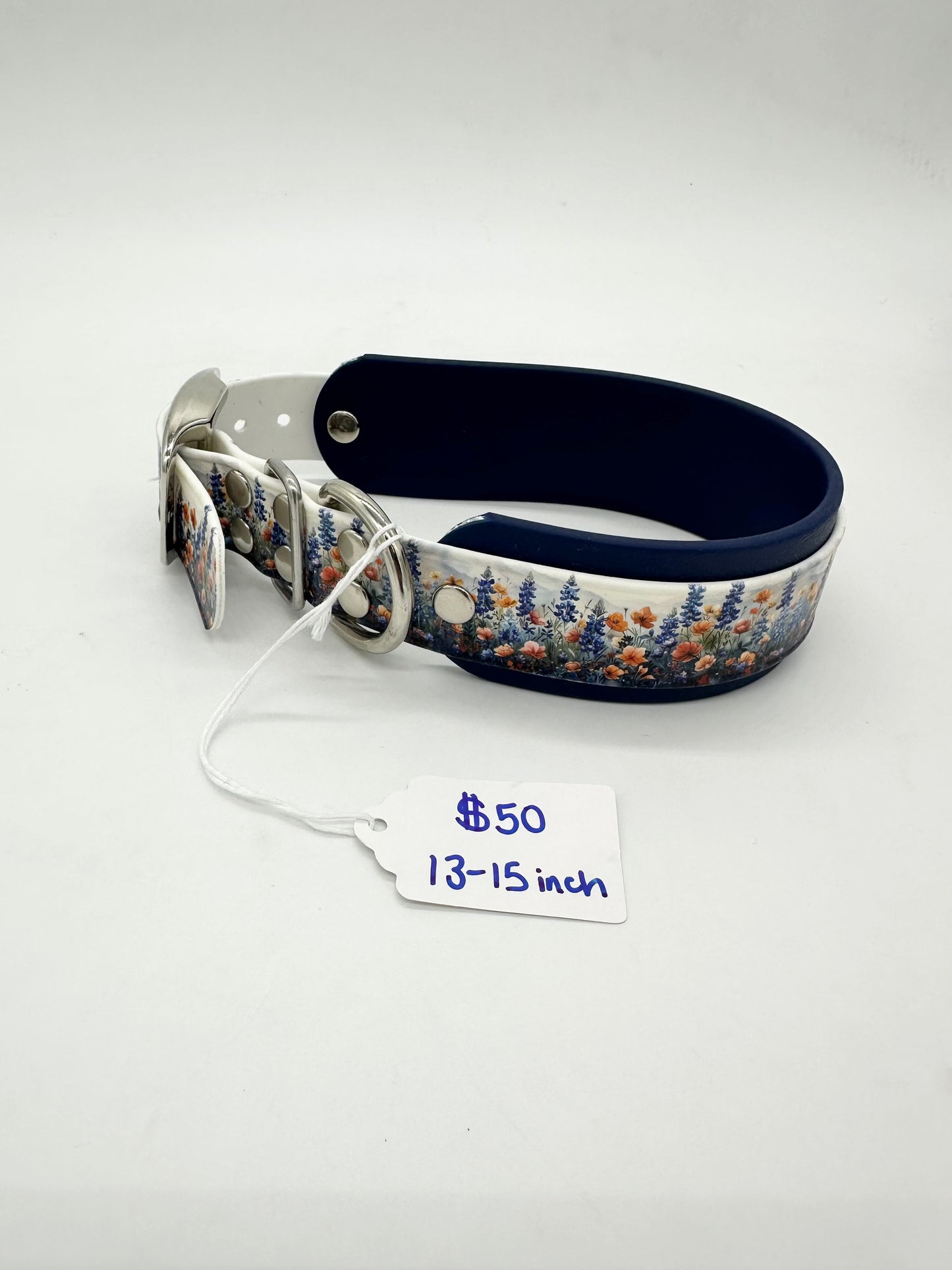 Blue Wildflower Collar