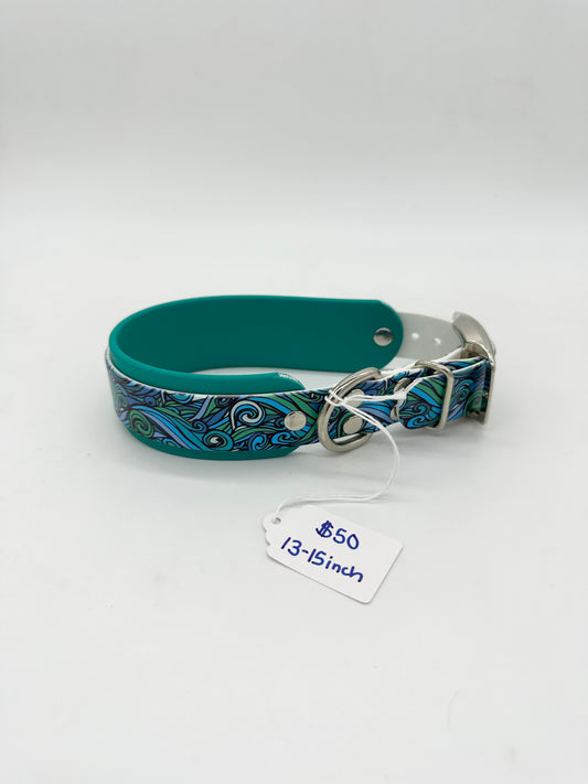 Blue Waves Collar