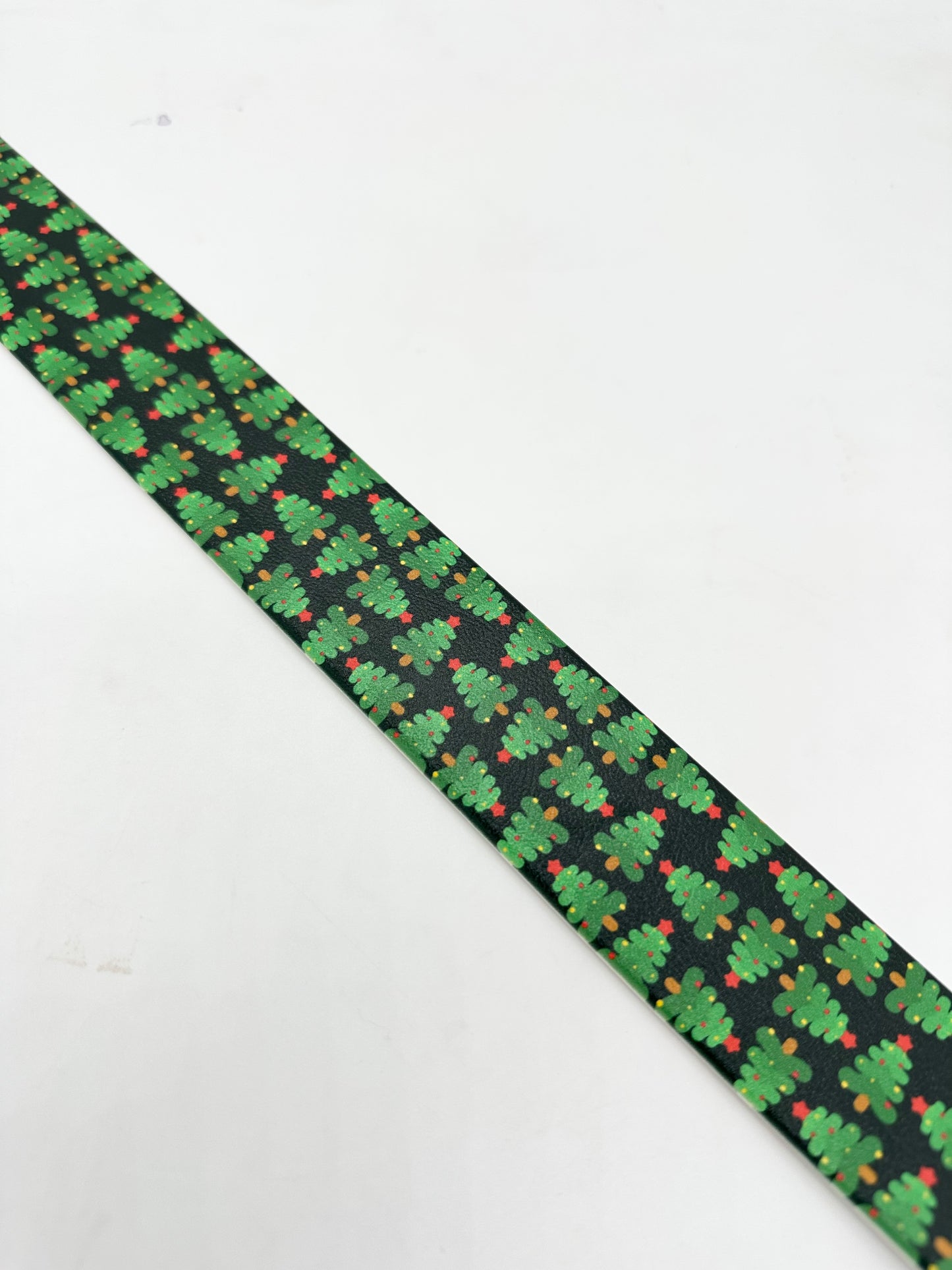 Holiday Trees Collar
