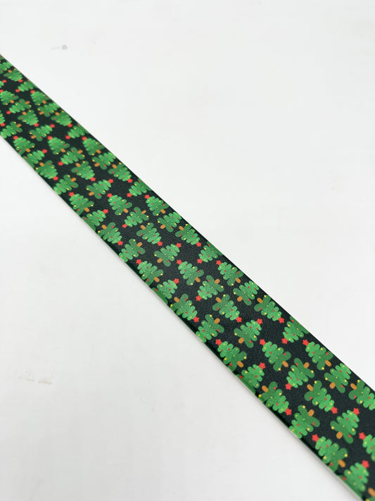 Holiday Trees Collar