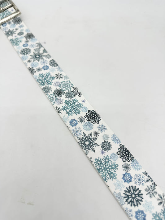 Snowflakes Collar