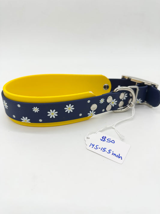 Daisy Collar