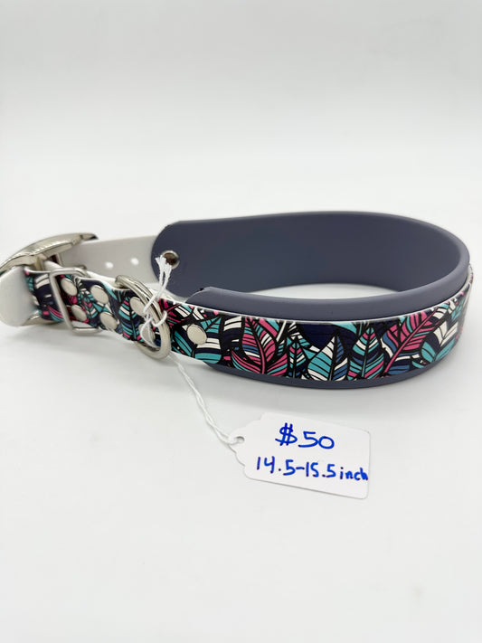 Feather Collar